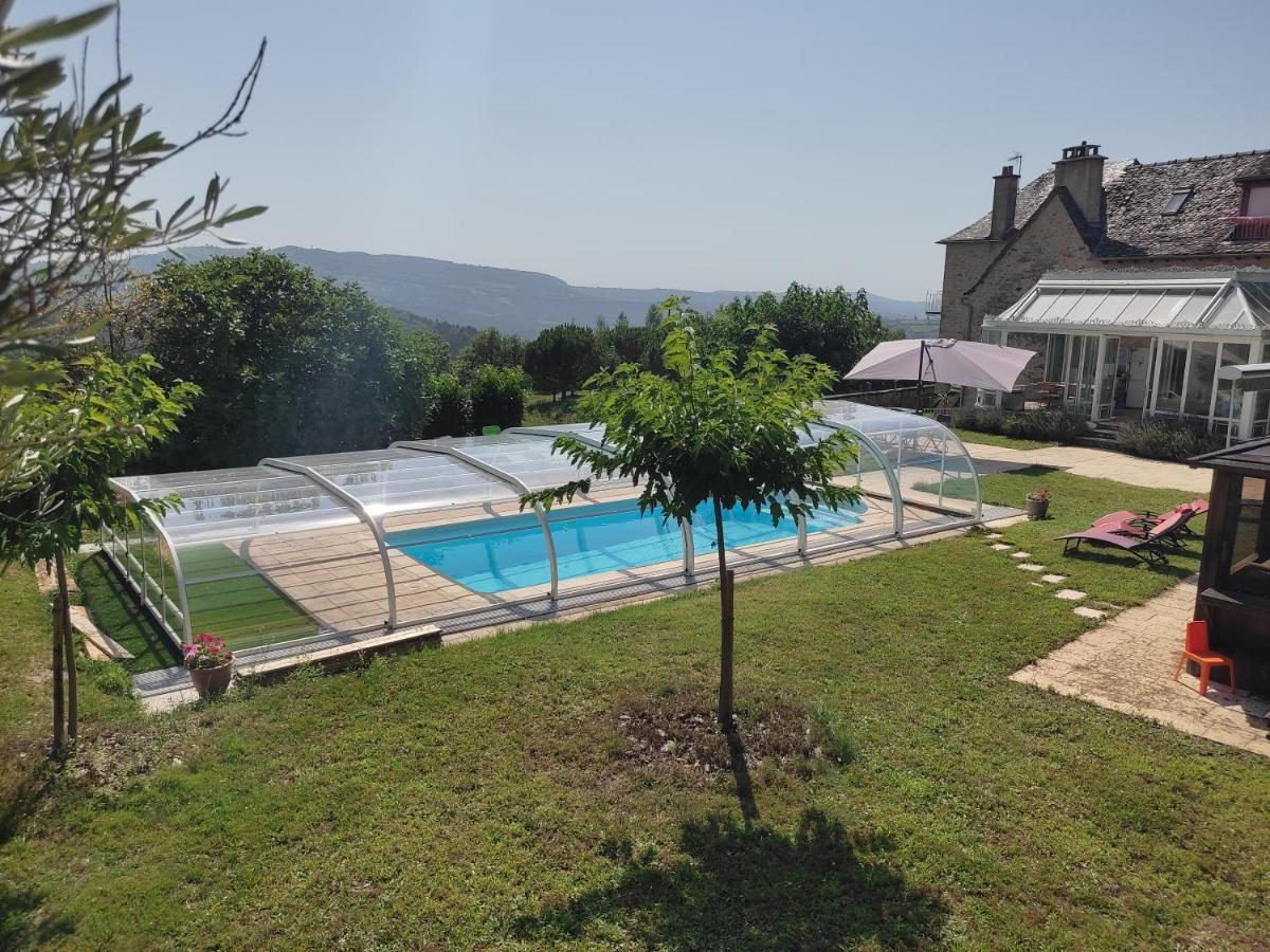 La Source Gilhodes Ξενοδοχείο Castelnau-de-Mandailles Εξωτερικό φωτογραφία