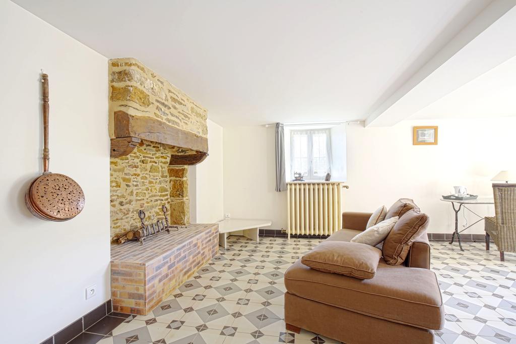 La Source Gilhodes Ξενοδοχείο Castelnau-de-Mandailles Εξωτερικό φωτογραφία